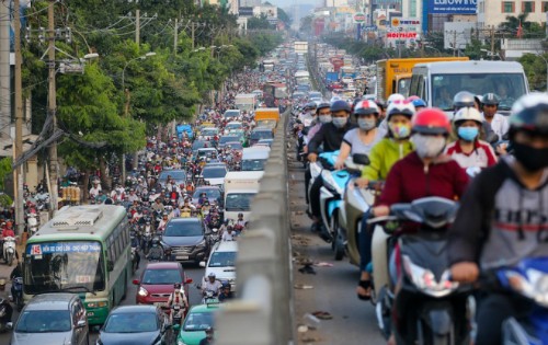 TP HCM hạn chế xe qua cửa ngõ Tân Sơn Nhất
