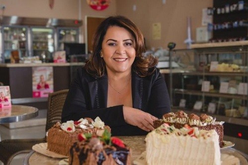 Bà Cleusa Maria nay là triệu phú chuỗi cửa hàng bánh ngọt nhượng quyền với doanh thu 63 triệu USD mỗi năm. Ảnh: BBC.
