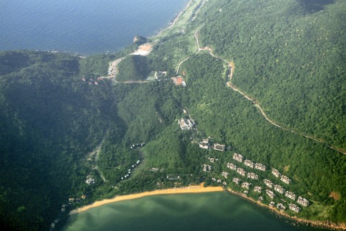 Khu nghỉ dưỡng Intercontinental Peninsula Resort trên bán đảo Sơn Trà. 
