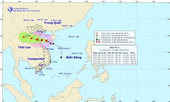 Đêm nay, bão số 2 đổ bộ vào bờ biển Thanh Hóa - Hà Tĩnh