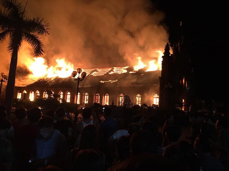 Nam Định: Hỏa hoạn thiêu rụi nhà thờ 129 năm tuổi