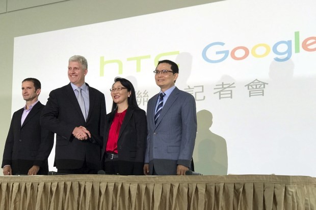 Google mua 1 phần HTC với giá 1,1 tỷ USD