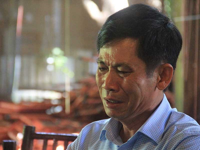 Bị thu hồi đất thuê ở sân bay Đà Nẵng, chủ doanh nghiệp bật khóc