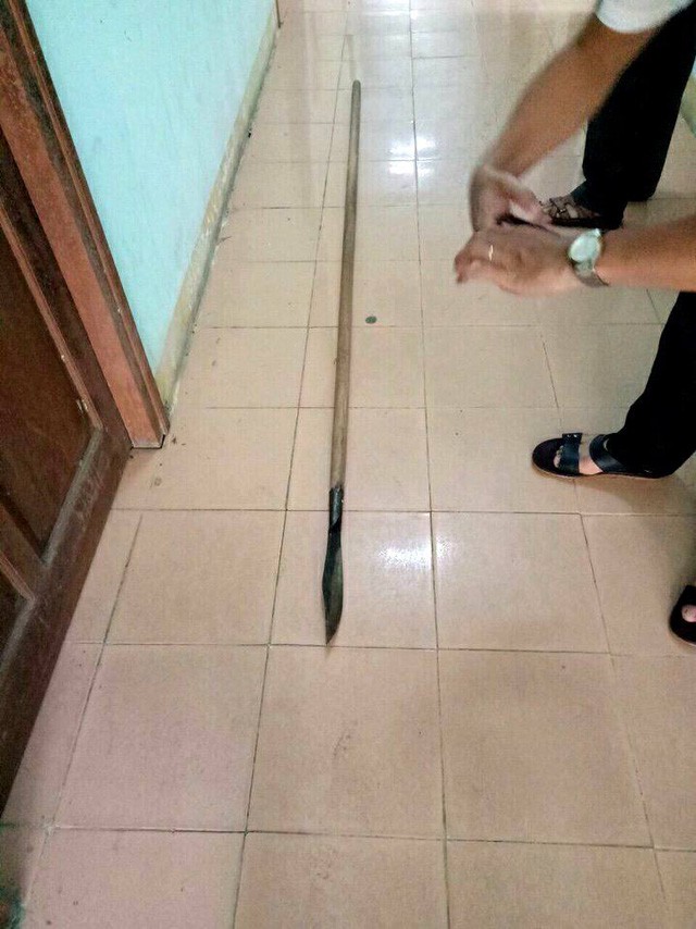 Quảng Nam: Anh trai dùng giáo đâm chết em ruột