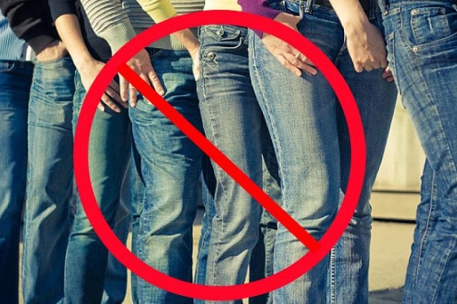 Cần Thơ: Bỏ quy định cấm CCVC mặc quần jean, áo thun