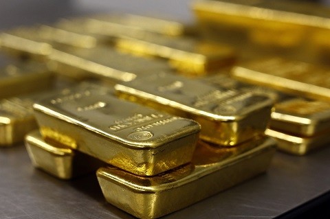 Giá vàng ngày 19/1: Trụ tại ngưỡng bước đệm, vàng để có thể đột phá mức trên $1360