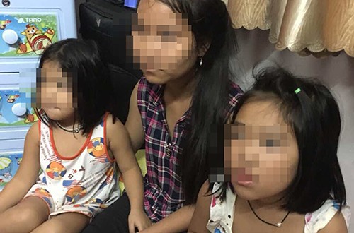 Hai bé gái bị bắt cóc sau khi tan học. Ảnh: VnExpress