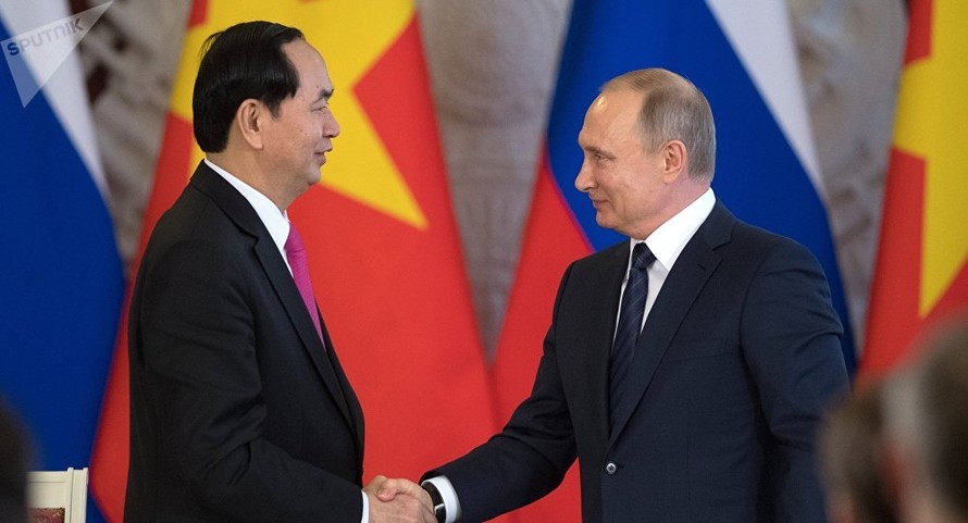 Tổng thống Nga Putin nhận lời mời đến thăm Việt Nam của Chủ tịch nước Trần Đại Quang
