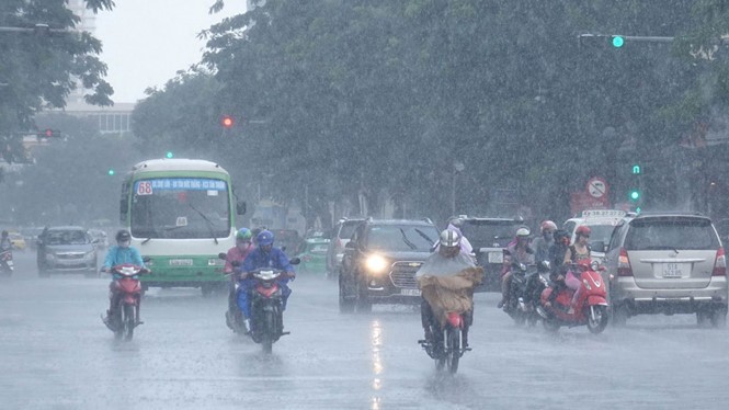 Thời tiết ngày 30/3: Bắc Bộ trời hửng nắng, Nam Bộ đón mưa dông từ sáng sớm