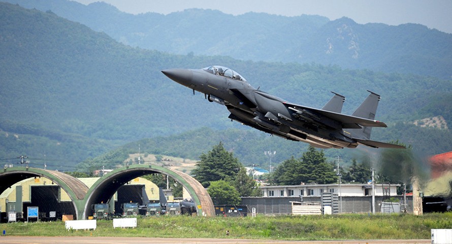 Hàn Quốc: Một máy bay chiến đấu F-15K gặp nạn, hai viên phi công tử vong