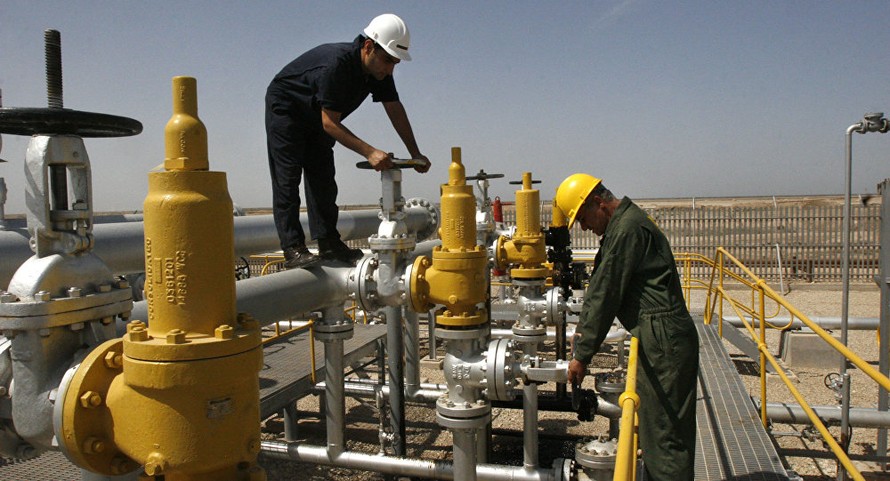 Iran chào bán loại dầu thô mới giữa nguy cơ bị Mỹ trừng phạt 