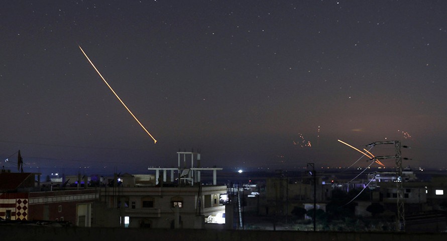 Israel tấn công tên lửa, 23 binh sĩ phe Syria thiệt mạng