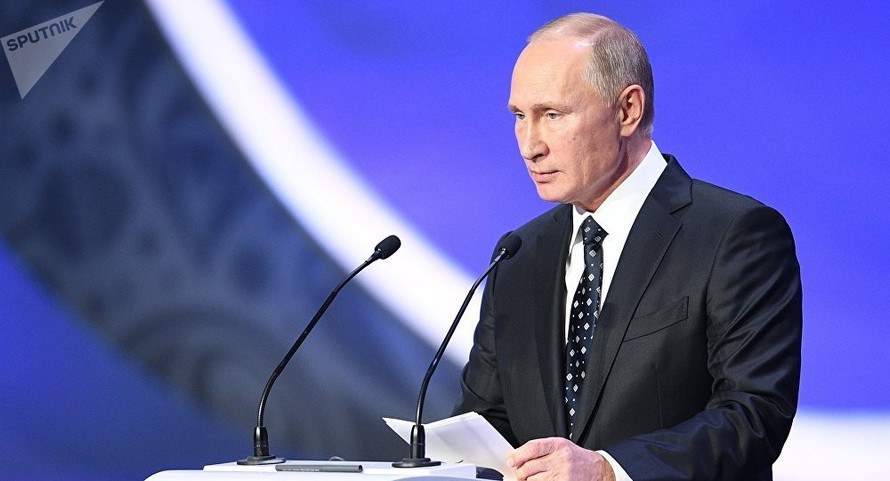 Tổng thống Putin chào đón người hâm mộ bóng đá đến với nước Nga
