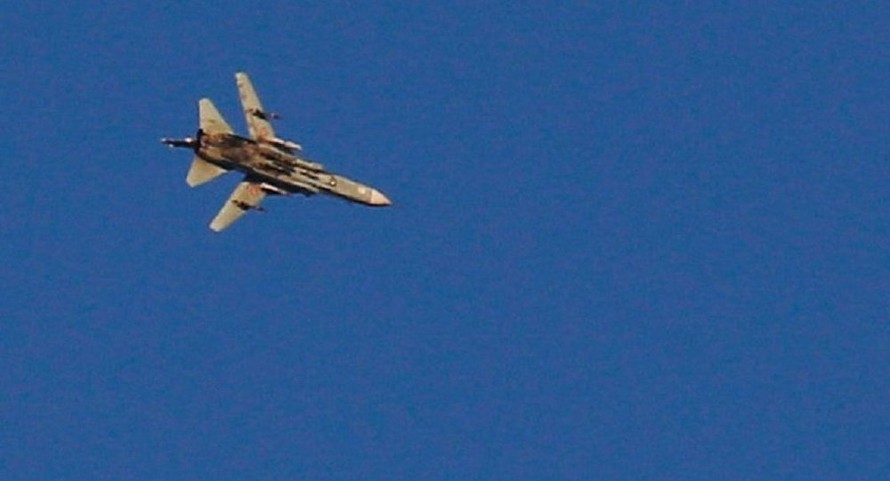 Chiến sự Syria: Israel bắn rơi máy bay Syria, một phi công thiệt mạng
