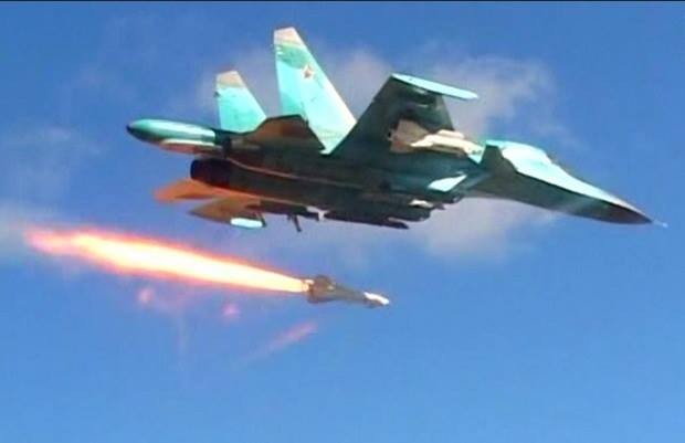 Chiến sự Syria: Máy bay Nga không kích IS trả đũa vụ khủng bố tại Sweida