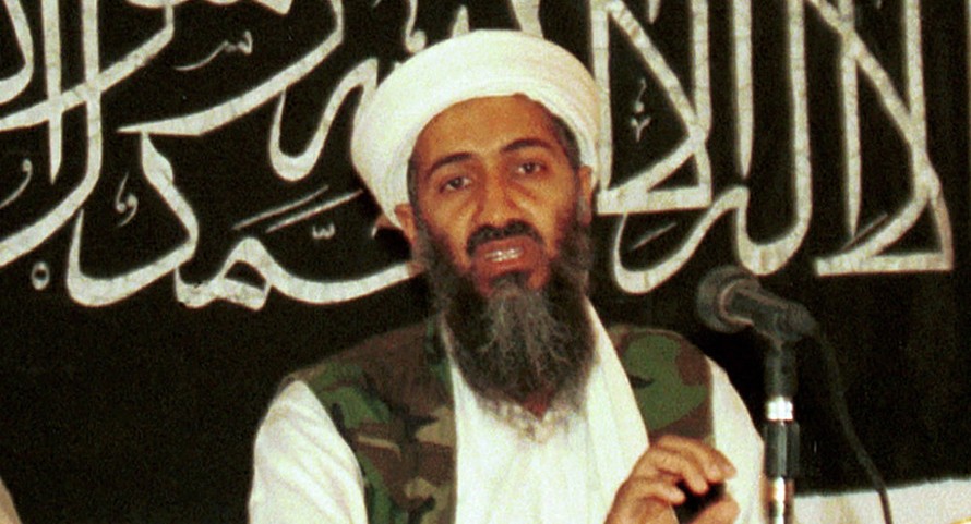 Mẹ của trùm khủng bố Bin Laden tuyên bố con trai bị 'tẩy não' tại trường đại học