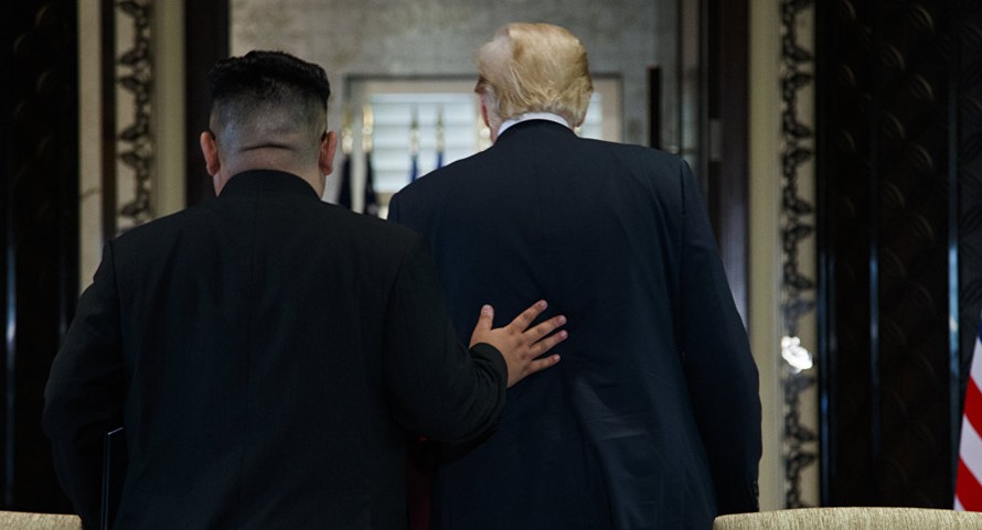 Tổng thống Trump hoãn chuyến thăm Triều Tiên của Ngoại trưởng Pompeo
