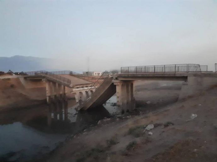Chiến sự Syria: Phiến quân kích nổ 2 cây cầu chặn đường tiến của quân chính phủ tại Hama