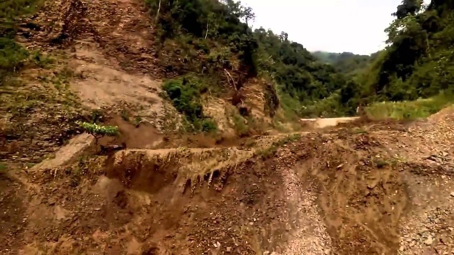 Mưa lớn gây sạt lở đất tại các tỉnh Tây Nguyên và Nam Trung Bộ