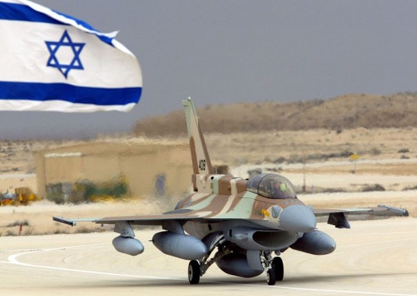 'Hệ thống S-300 vô dụng trước các máy bay chiến đấu của Israel'