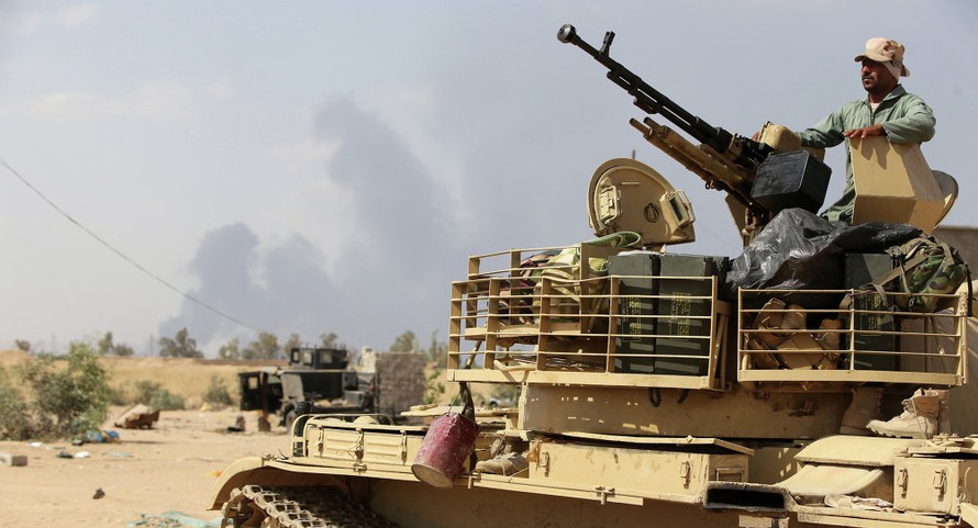 Lo ngại IS đào thoát ồ ạt, quân đội Iraq tăng cường kiểm soát biên giới với Syria 