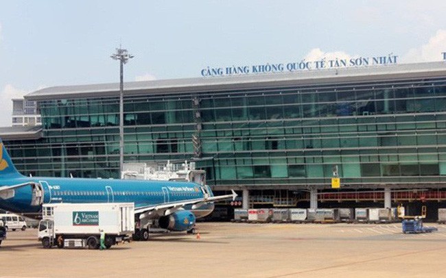Người đàn ông nước ngoài tự tử tại sân bay Tân Sơn Nhất