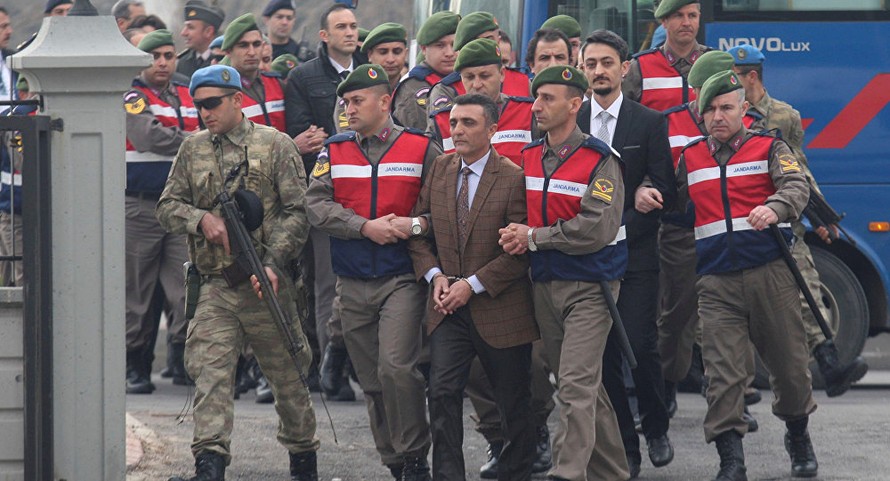 Thổ Nhĩ Kỳ xử chung thân 74 sĩ quan tham gia đảo chính năm 2016