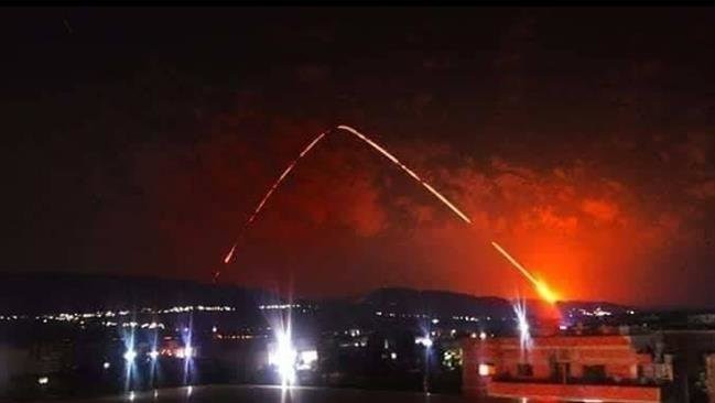 Chiến sự Syria: Damascus tuyên bố bắn rơi 1 máy bay và 4 tên lửa của Israel 
