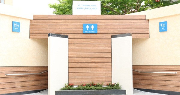 Nhà vệ sinh đạt chuẩn tại Đà Nẵng. Ảnh: Cafe Biz