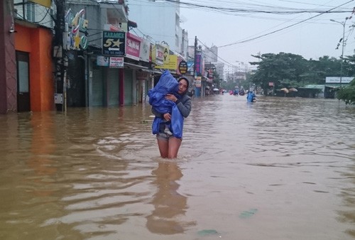 Bắc Bộ tiếp tục rét đậm, Nam Trung Bộ có mưa dông đi kèm lũ quét