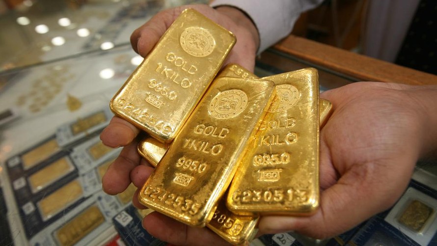 Giá vàng ngày 21/12: Kim quý vàng bất ngờ tăng cao do tâm lý ngại rủi ro của nhà đầu tư