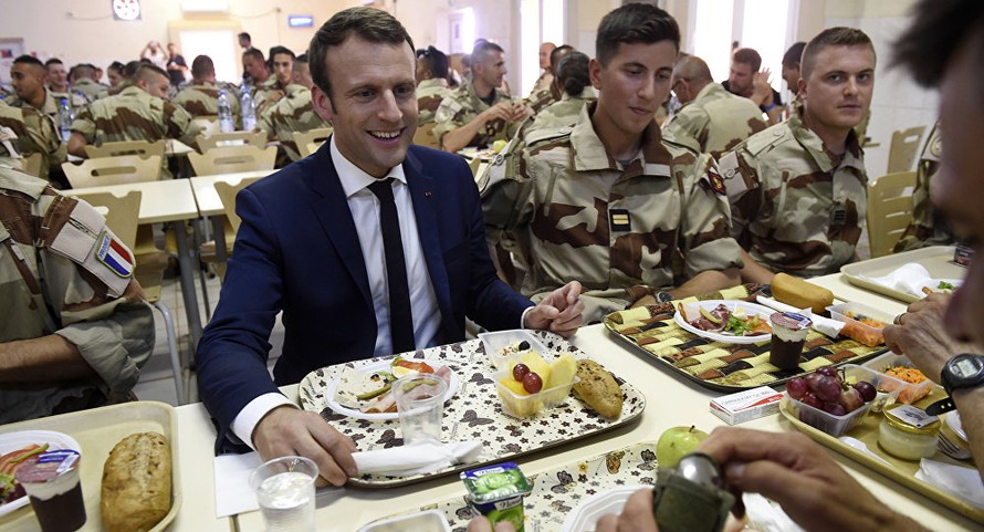 Tổng thống Pháp tuyên bố sẽ tiếp tục 'bám trụ' tại Trung Đông 