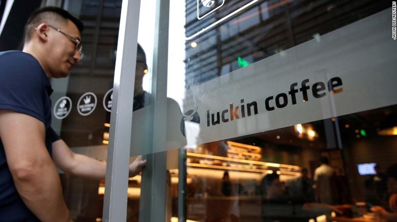 Luckin Coffee - 'gã tí hon' thách thức sự thống trị của Starbucks tại Trung Quốc