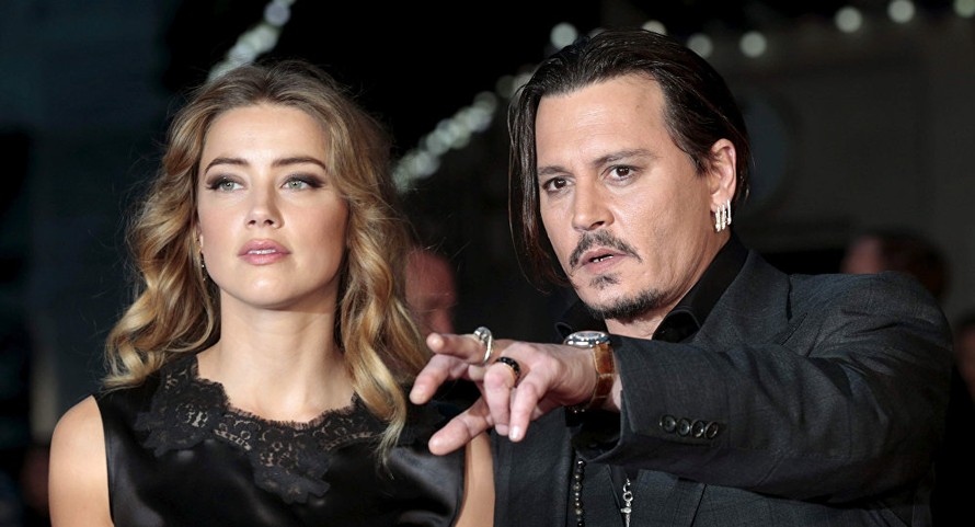Cặp đôi Amber Heard và Johnny Depp. Ảnh: Reuters