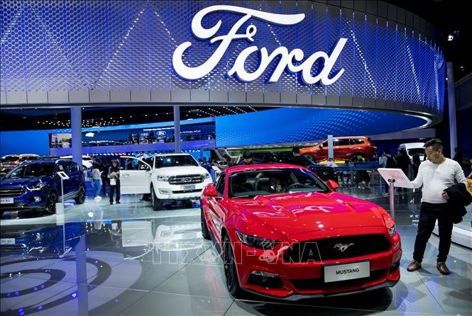 Hãng sản xuất ô tô Ford của Mỹ sẽ thu hồi trên toàn cầu hơn 953.000 chiếc xe để thay thế hệ thống bơm túi khí Takata. Ảnh minh họa: AFP