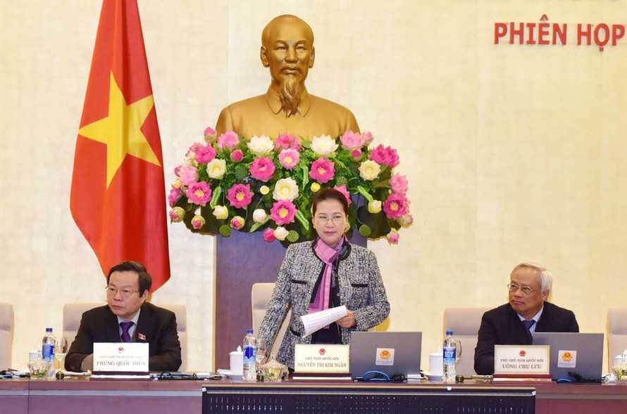 Chủ tịch Quốc hội Nguyễn Thị Kim Ngân phát biểu khai mạc Phiên họp thứ 30 của Ủy ban Thường vụ Quốc hội. Ảnh: TTXVN