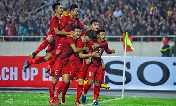 Các cầu thủ U23 Việt Nam đã có chiến thắng lịch sử trước U23 Thái Lan. Ảnh: VnExpress