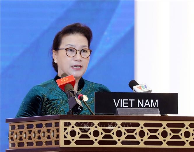 Chủ tịch Quốc hội Nguyễn Thị Kim Ngân phát biểu tại phiên thảo luận chung của IPU - 140. Ảnh: TTXVN