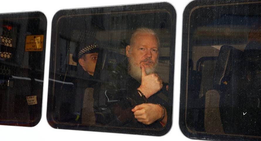 Nhà sáng lập WikiLeaks đối diện với mức án nào nếu bị dẫn độ sang Mỹ?
