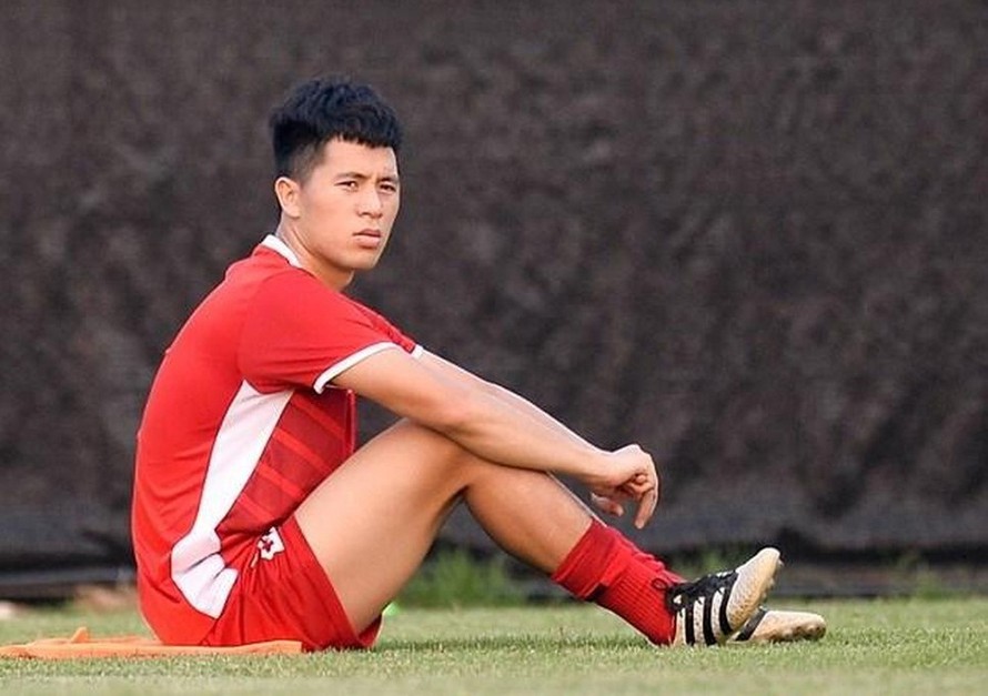 Đình Trọng lỡ hẹn với King's Cup 2019, Thành Chung được triệu tập trở lại