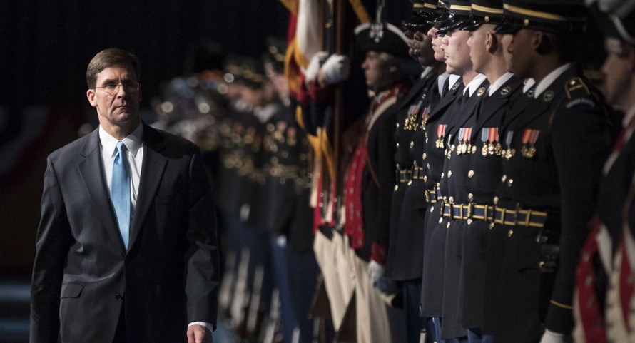 Ông Trump đề cử Bộ trưởng Lục quân vào vị trí 'ông chủ' Lầu Năm Góc