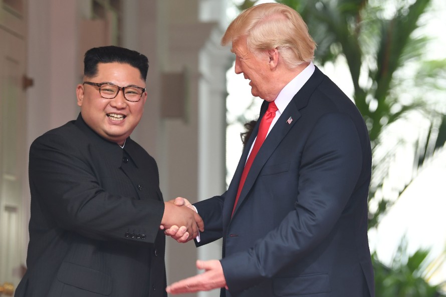 Tổng thống Trump lên đường tới DMZ, dự kiến gặp mặt Chủ tịch Kim Jong-un