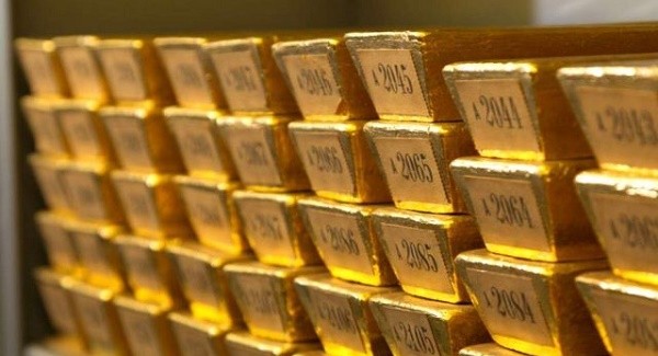 Giá vàng ngày 8/8: Vàng thế giới tăng vượt mốc 1500 USD
