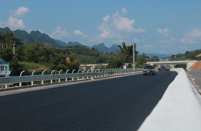 Sẵn sàng thông xe kỹ thuật cao tốc Bắc Giang - Lạng Sơn