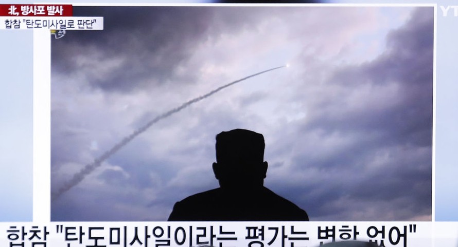 Nhật Bản lo ngại hệ thống tên lửa đời mới của Triều Tiên