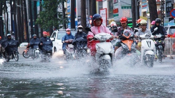 Thời tiết ngày 26/9: Trung Bộ có mưa dông