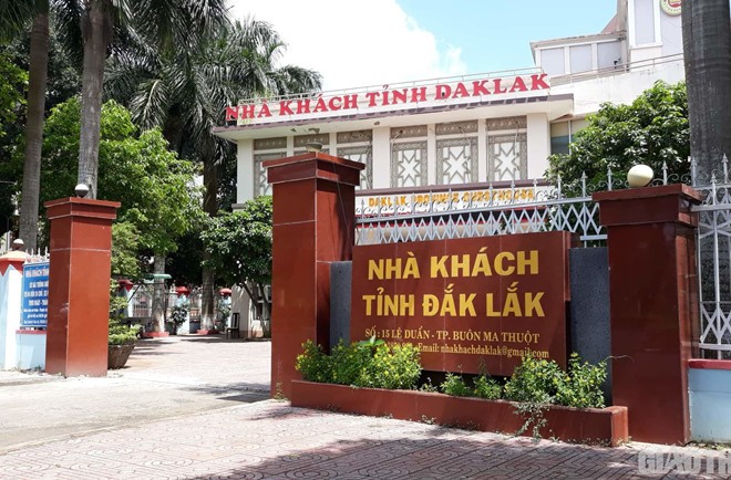 Kỷ luật Giám đốc nhà khách Đắk Lắk bị nhân viên tố 'gạ tình'