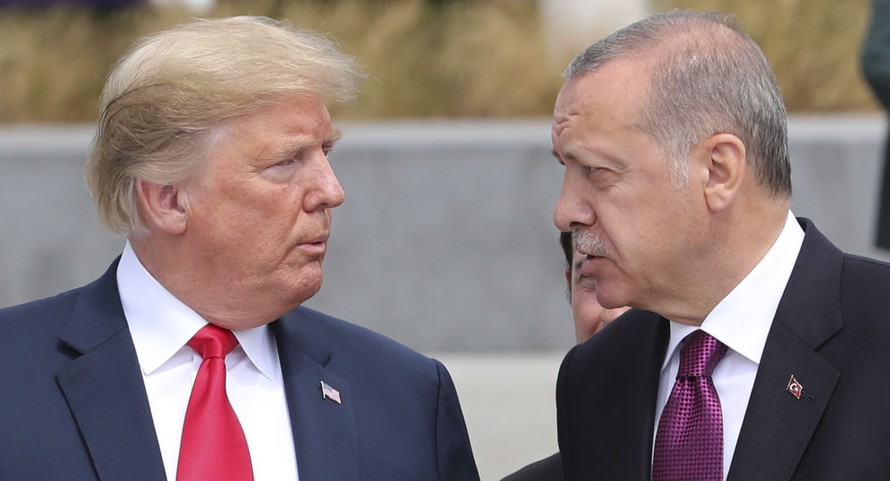 Ông Trump 'khuyên nhủ' Erdogan rút quân khỏi Syria