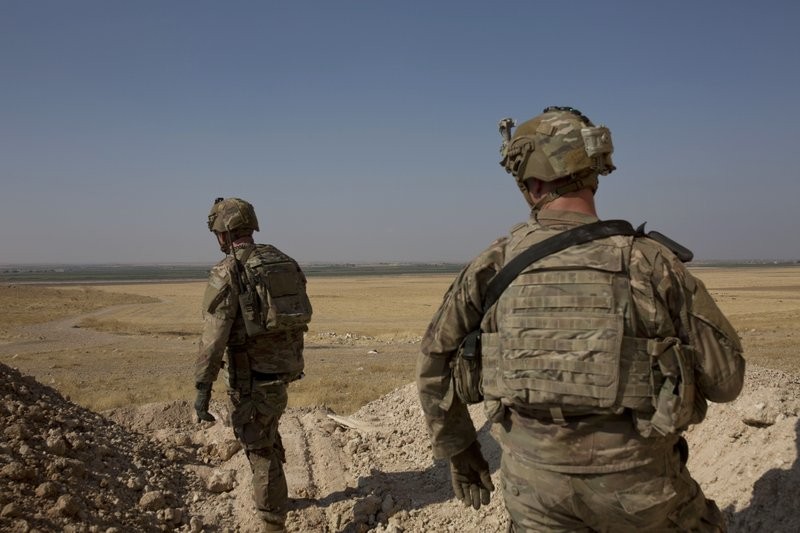 Mỹ điều động quân từ bắc Syria tới tây Iraq