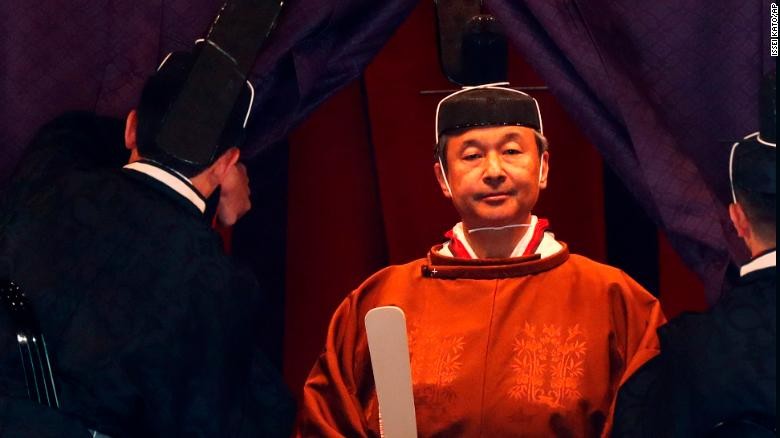 Nhật hoàng Naruhito đăng quang trong nghi lễ truyền thống
